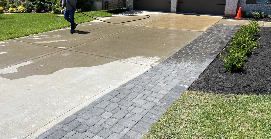 Paver Patio Installation (1)